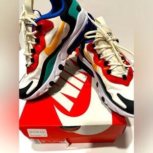 Nike Air Max 27” React (GS) grade school